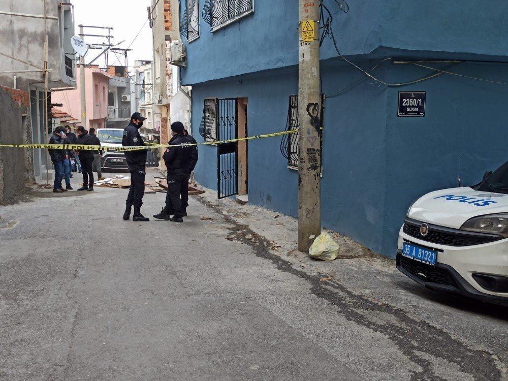 Boğazı Kesilerek Öldürülen Kadının Oğlu Tutuklandı