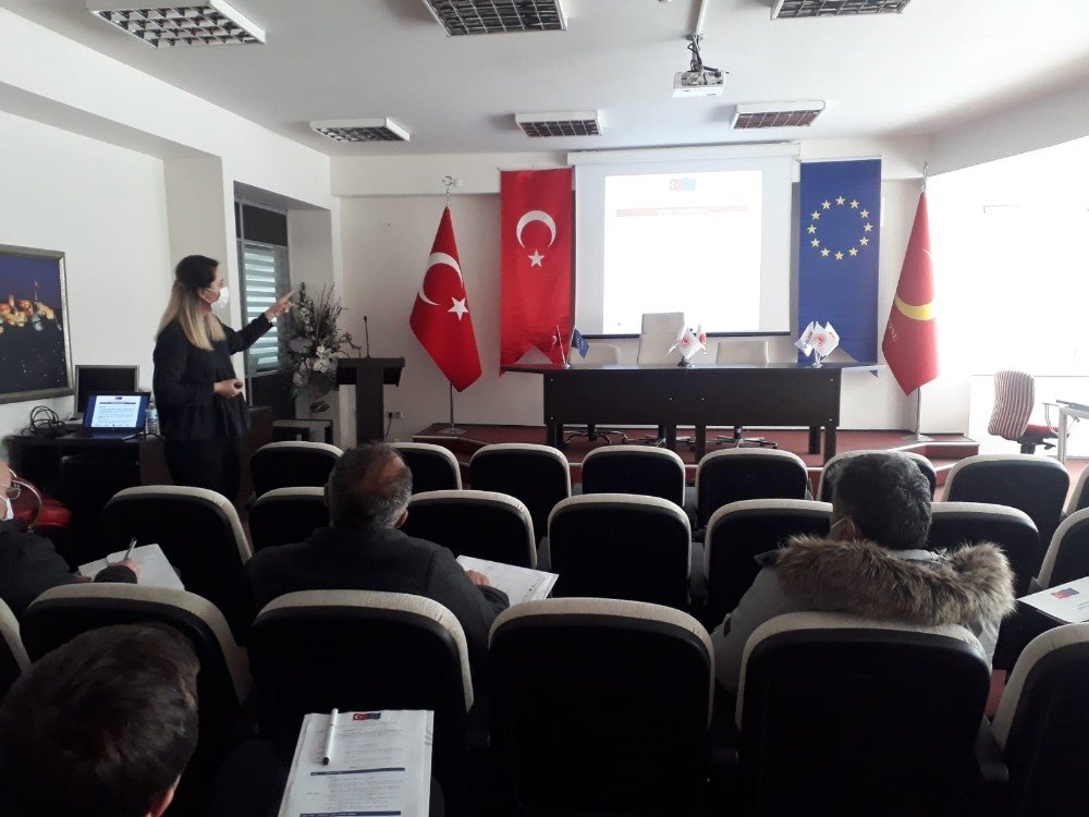 Kastamonu Belediyesi’nde Eğitimler Sürüyor