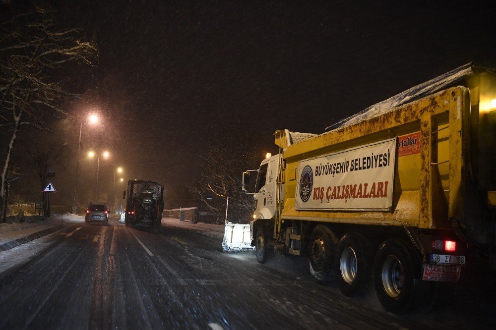 Kayseri’de 218 Mahalle Yolu Ulaşıma Açıldı