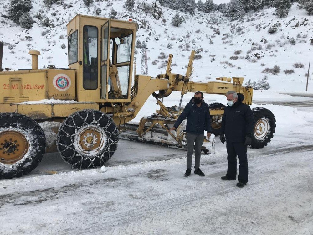 Isparta Valisi Seymenoğlu Karla Mücadele Çalımalarını Yerinde Denetledi