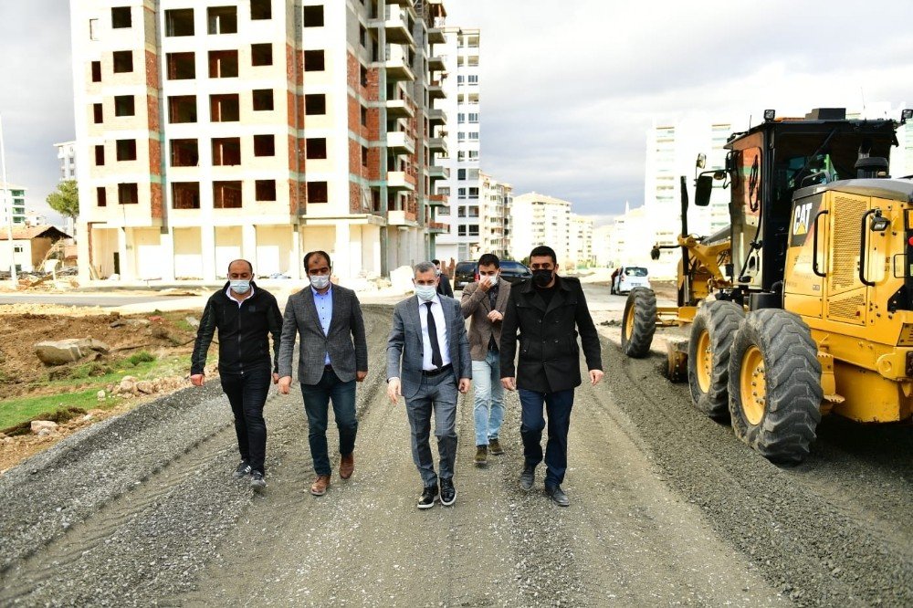 Yeşilyurt Belediyesi, Alternatif Yol Güzergahlarının Sayısını Artırıyor