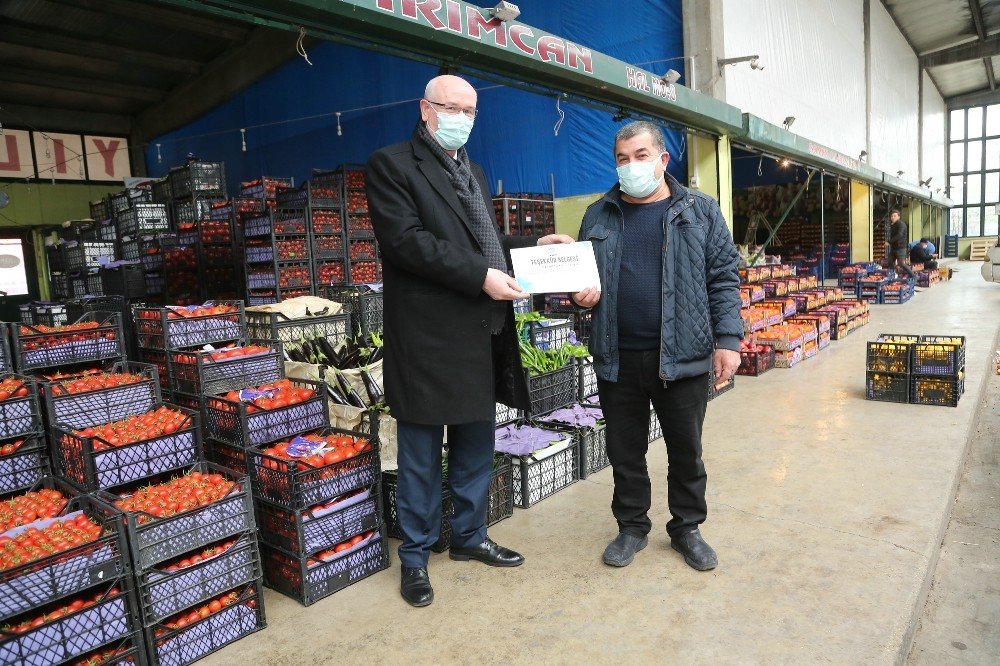 Başkan Kurt Hal Esnafını Ziyaret Etti