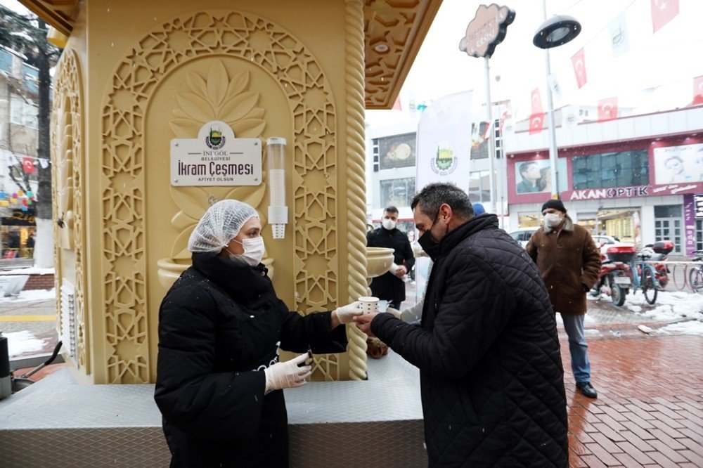 İ̇kram Çeşmesi Gönülleri Isıttı