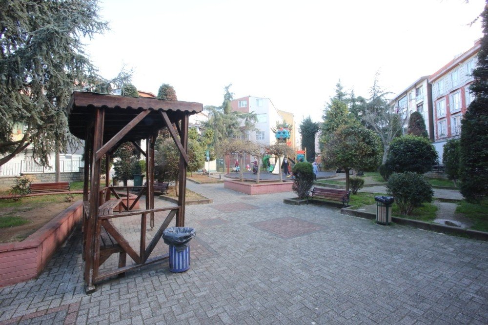 Dilek Hemşire’nin Adı Oturduğu Mahalledeki Parkta Yaşatılıyor