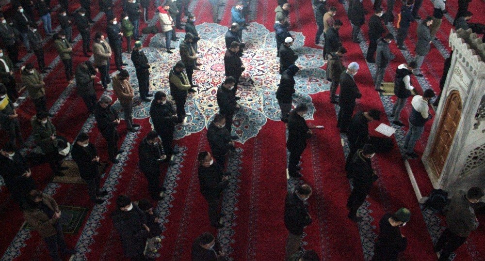 Bayburt’ta Regaip Kandili Dualarla İdrak Edildi