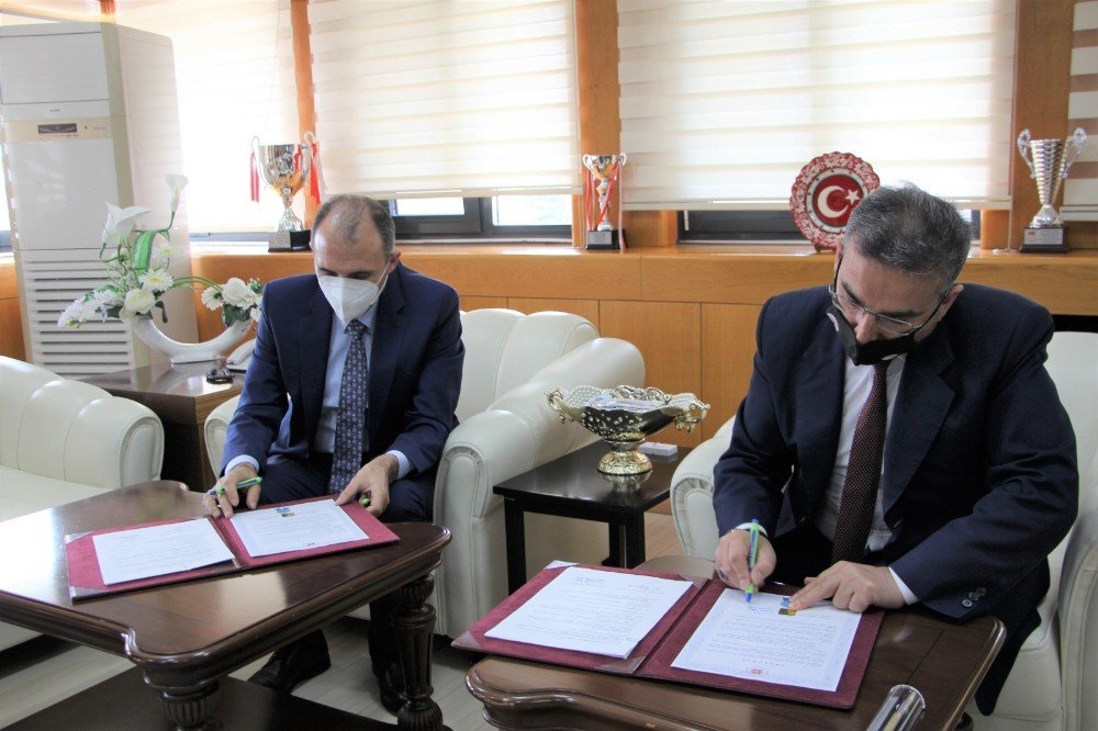 Fü İle Orman Bölge Müdürlüğü Arasında İki Protokol İmzalandı