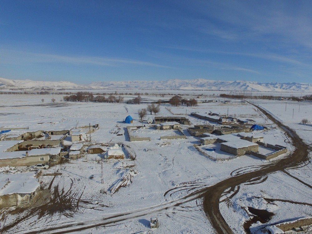 Sultan Sazlığı Kuş Cenneti Beyaza Büründü