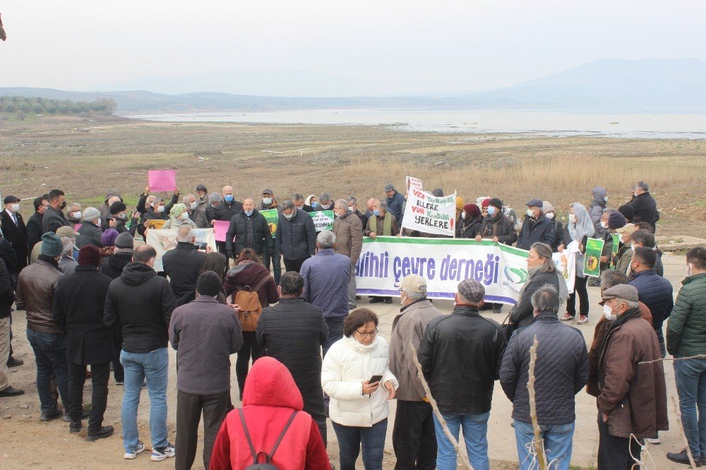 Manisa’nın Kuş Cenneti Göz Göre Göre Yok Oluyor
