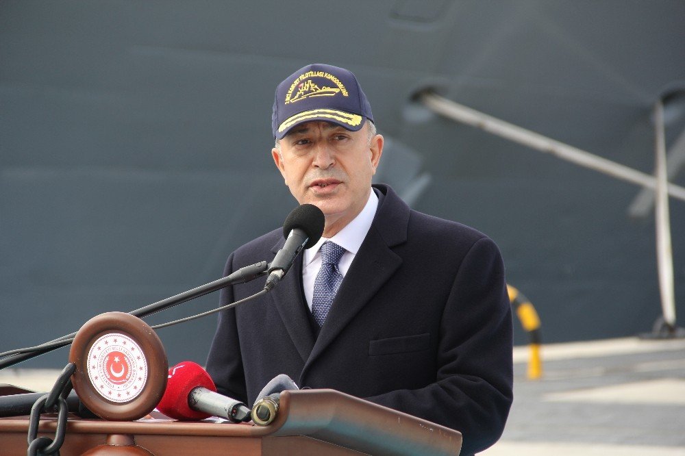 Bakan Akar: “i̇nler Teröristlerin Başlarına Yıkıldı”