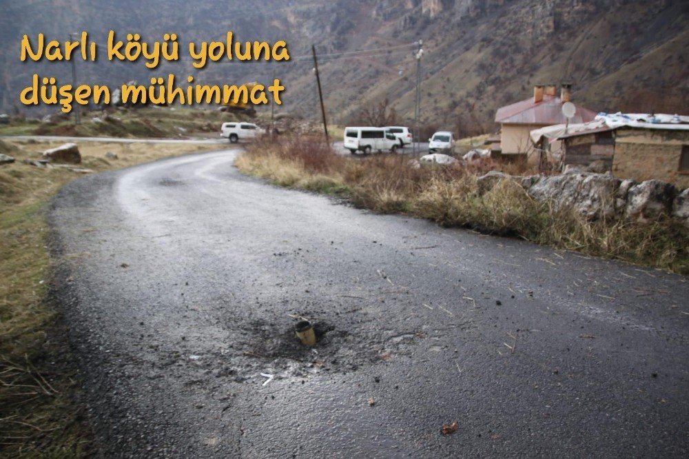 Teröristlerin Attığı Roketler Köye Düştü