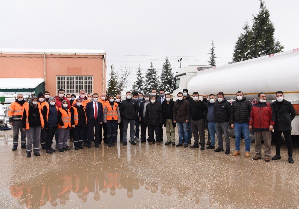 Başkan Şahin’den Karla Mücadele Ekiplerine Teşekkür