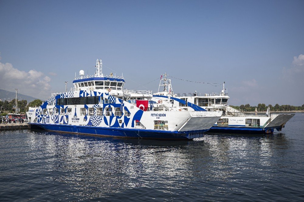 İ̇zdeni̇z’de Yeni Düzen Feribot Kullanımını Artırdı