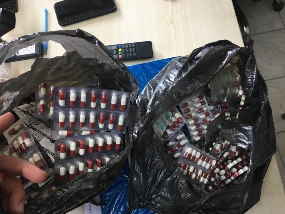 Kısıtlamada Ticari Taksiyle Uyuşturucu Sevkiyatı Polise Takıldı