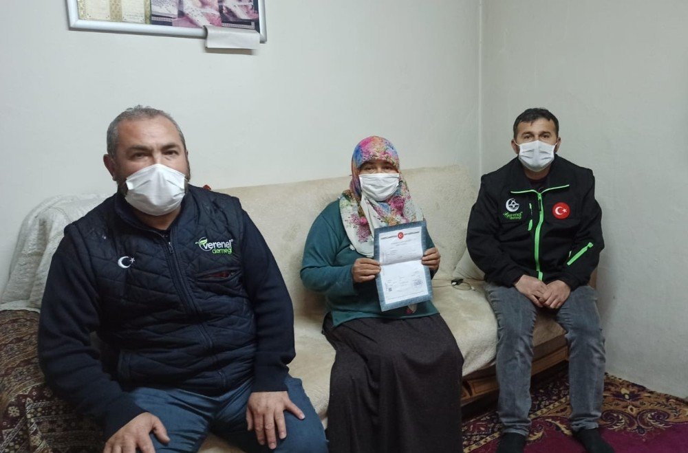 Evine Tekrar Kavuştu