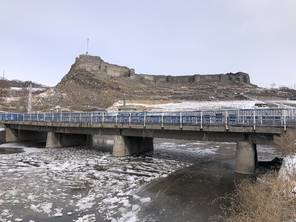 Kars’ta ’yalancı Bahar’ Sona Erdi