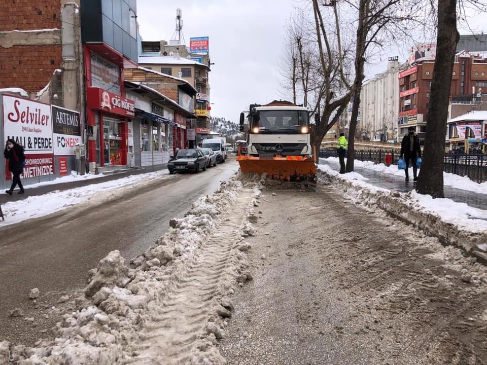 Kastamonu’da Kar Mesaisi Devam Ediyor