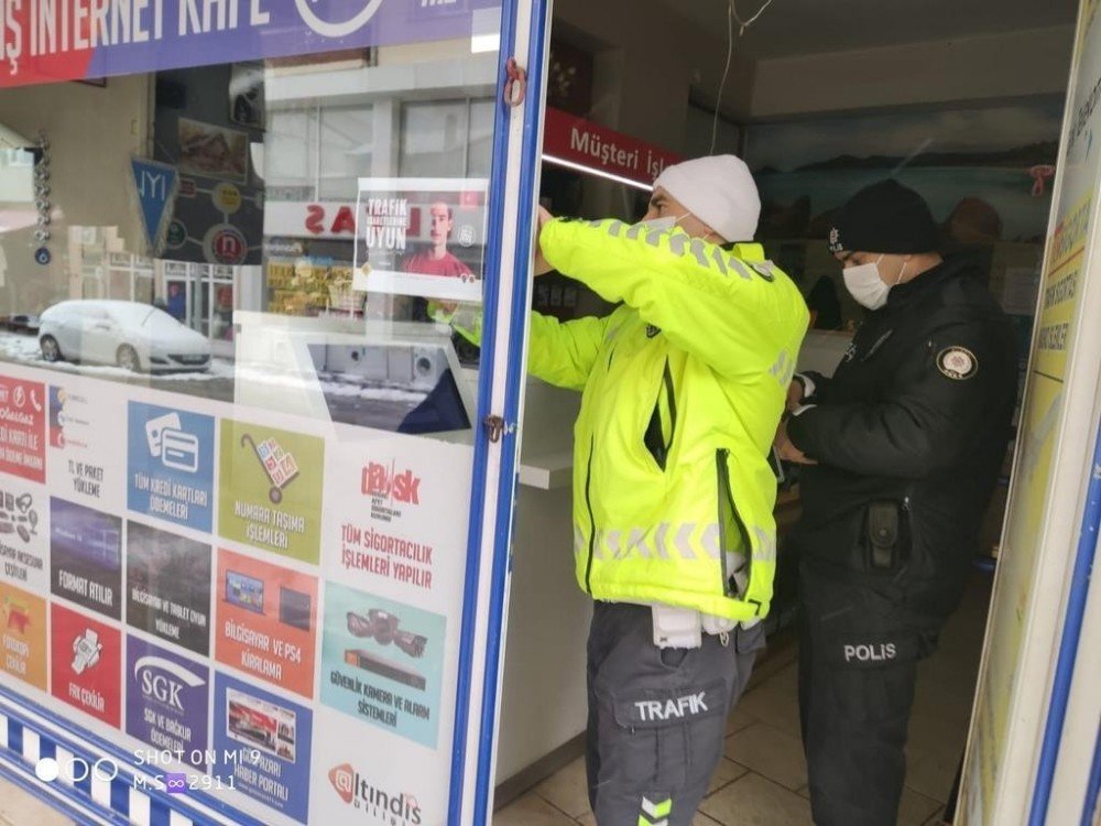 ’trafik Medya Yüzleri’ Afişleri Asıldı