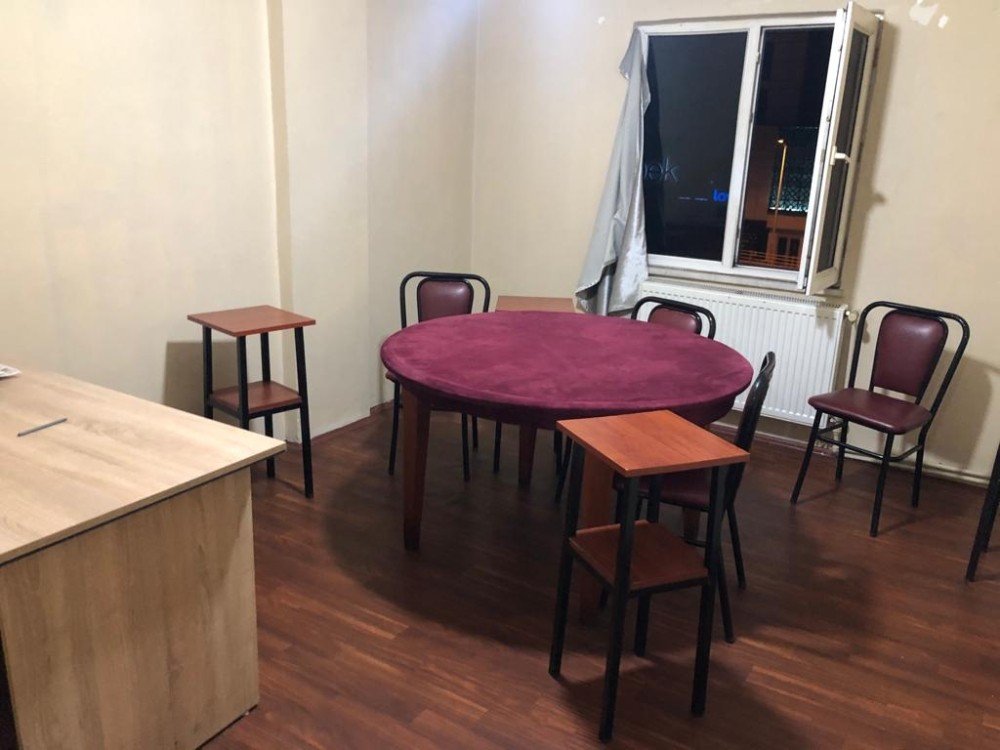 Emniyetten Kumarhane Baskını