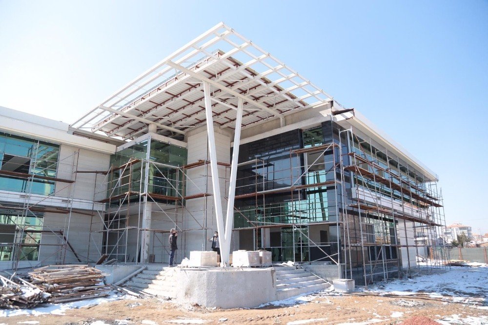 Aksaray’da Kadın Aktivite Merkezi Hanımların Hizmetine Hazırlanıyor