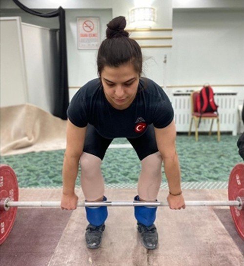 "dişi Herkül" Gözünü Altın Madalyaya Dikti