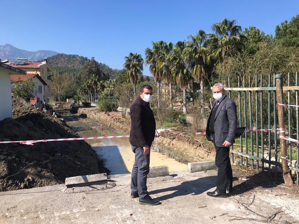 Kemer Belediyesinden Alt Ve Üst Yapı Çalışmaları