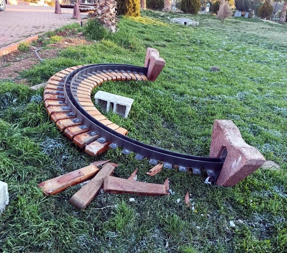 Parkları Tahrip Edenler Kamerayla Tespit Edilecek