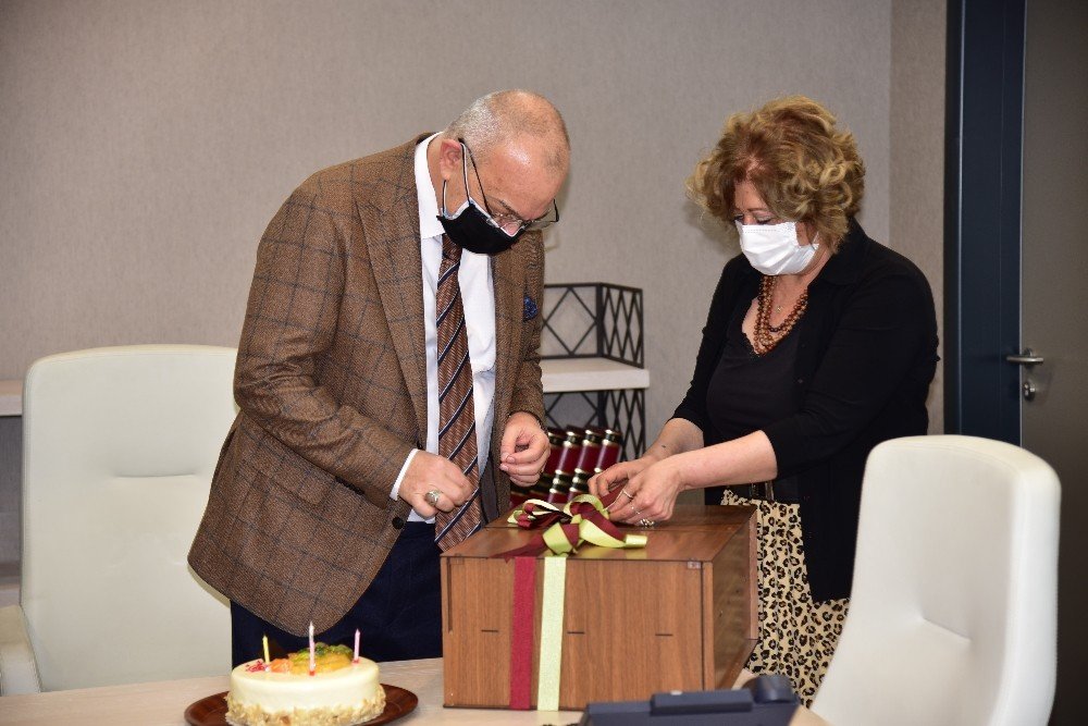 Başkan Ergün’e Sürpriz Doğum Günü