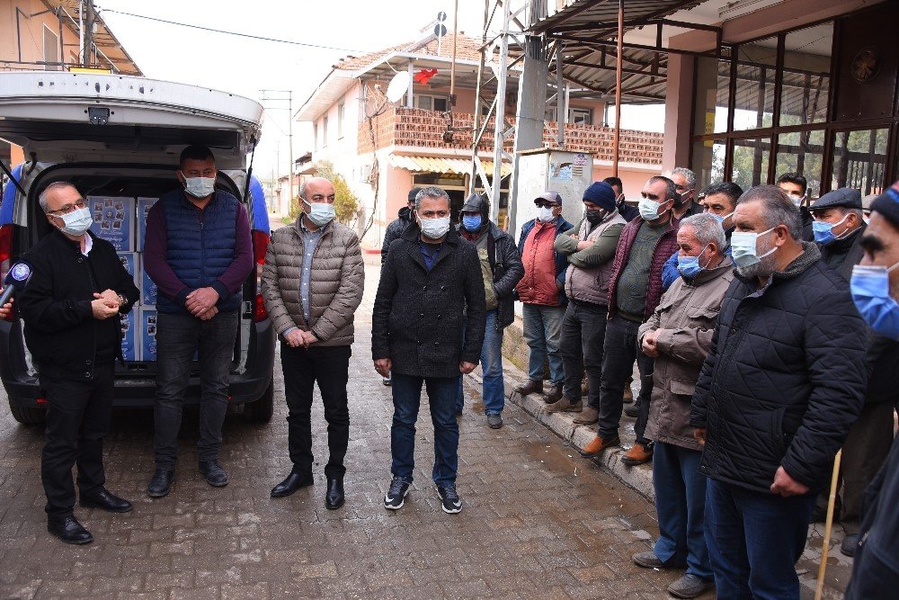 Salihli Belediyesi Gıda Paketi Dağıtımlarına Devam Ediyor