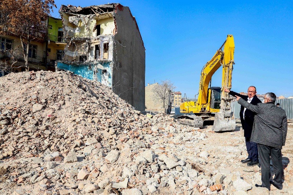 Tarihi Konya Surları Gün Yüzüne Çıkıyor