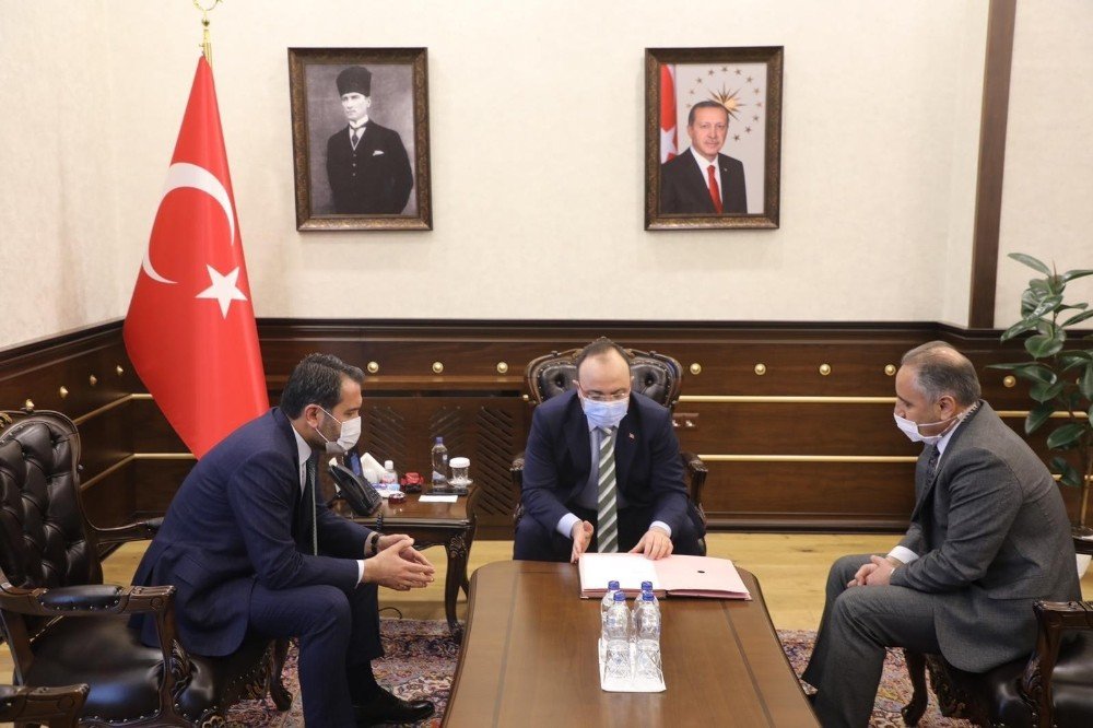 Elazığ’da 16 Derslikli Okul İçin Protokol İmzalandı