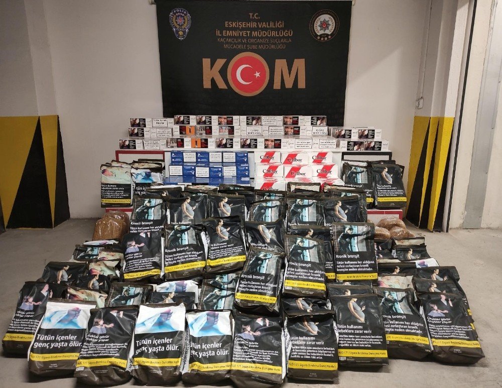 Kaçak Tütün Operasyonunda 3 Gözaltı