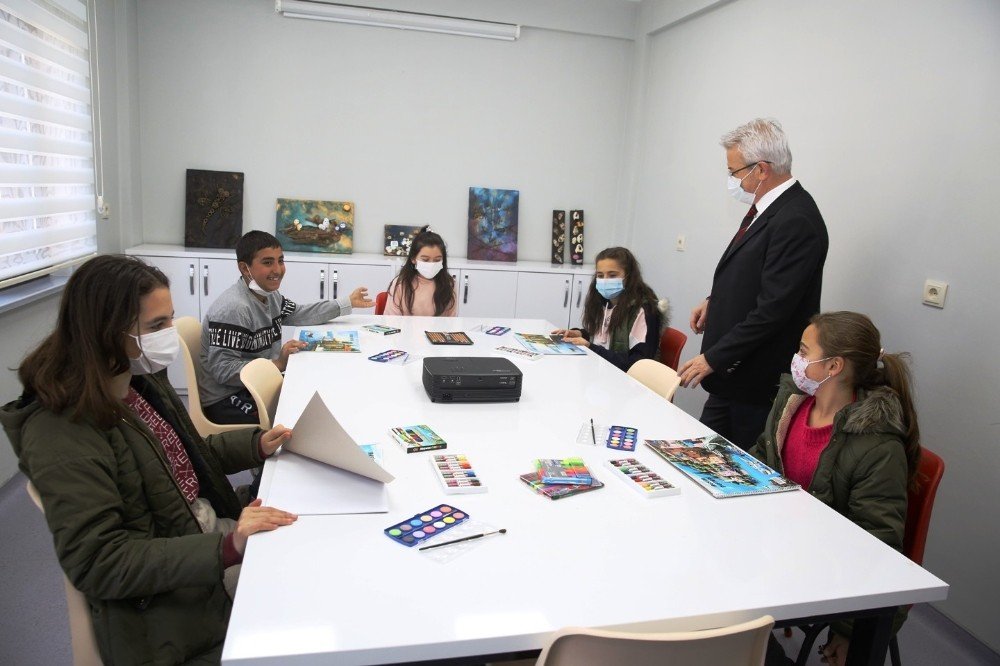 Konaklı’ya Kadın Ve Çocuk Akademisi