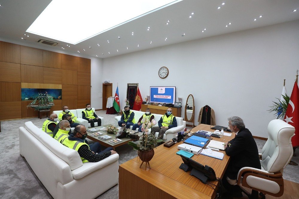 Büyükşehirden 22 Ayda 796 Bin 30 Ton Asfaltlama Çalışması