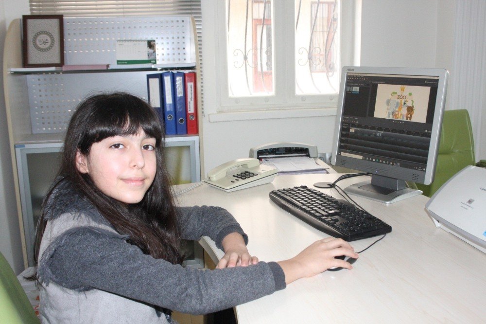 5. Sınıf Öğrencisi İ̇pek, Video Ve Zihin Haritası Tasarlamada Dünya Birincisi Oldu