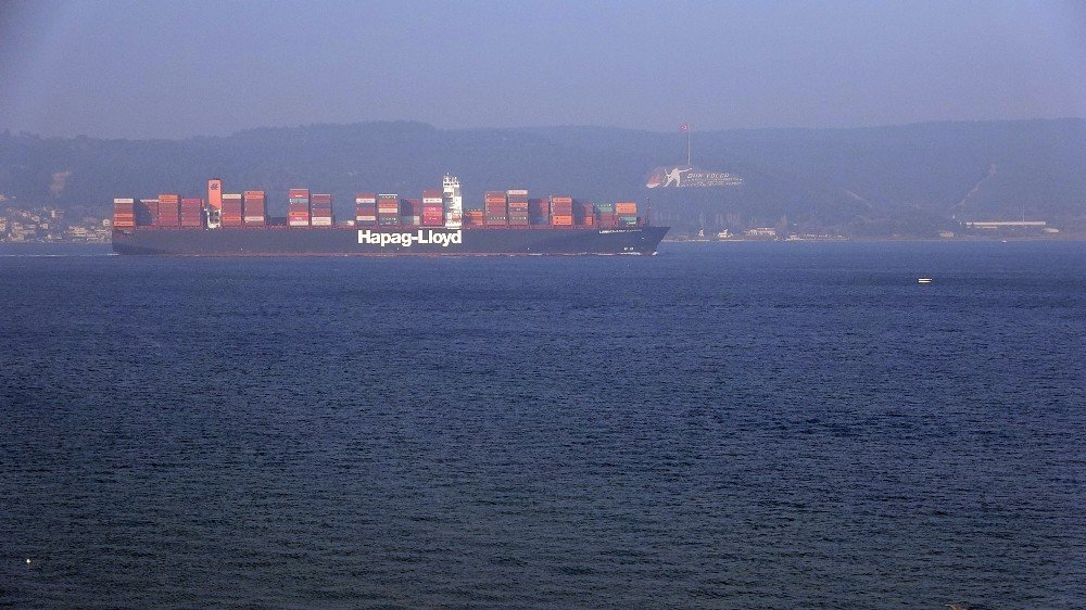 Çanakkale Boğazı 14 Saat Trafiğe Kapandı