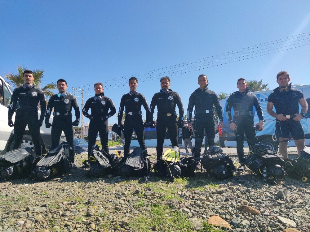 Denizde Kaybolan Ali İçin Dalgıçlar Yine Daldı