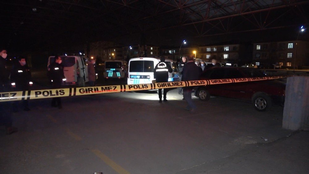 Polisin “dur” İhtarına Uymadı, Trafikte Dehşet Saçtı: Araç Lastiği Patlatılarak Durduruldu