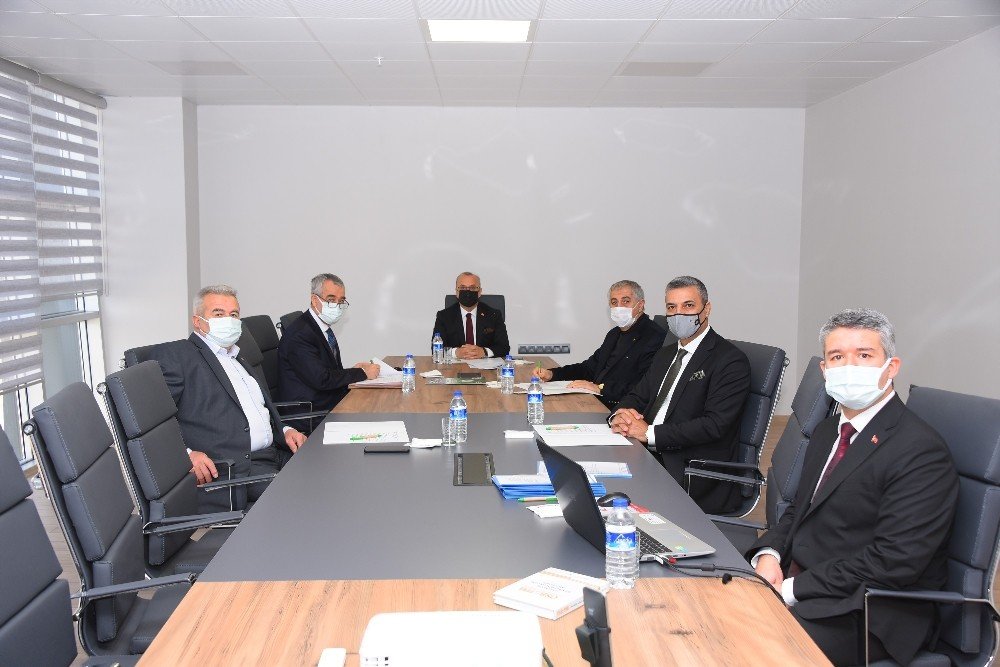 Salihli Osb Modern Binada İlk Toplantısını Yaptı