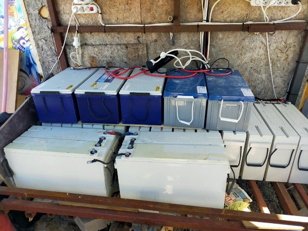 Baz İstasyonu Akülerini Çalan 3 Kişi Yakalandı