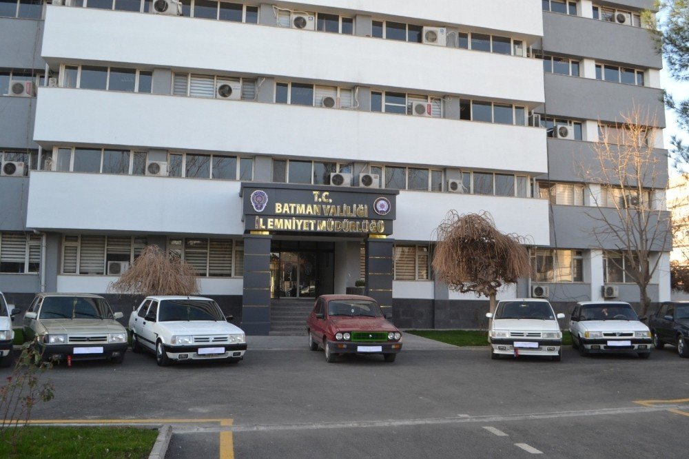 Batman’da Otomobil Hırsızları Yakalandı