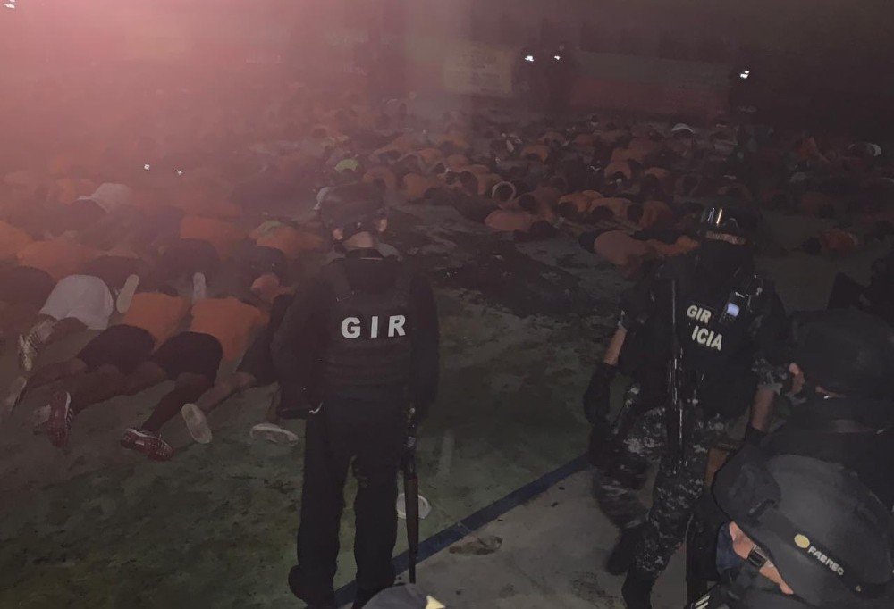 Ekvador’da Hapishane İsyanlarında Ölü Sayısı 79’a Yükseldi