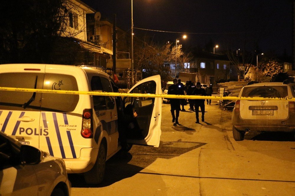 Başkent’te Bir Kadın Yeni Taşındığı Evinde Ölü Bulundu