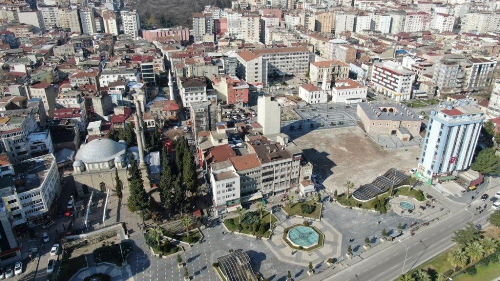 Saathane Meydanı Tarihe Işık Tutacak