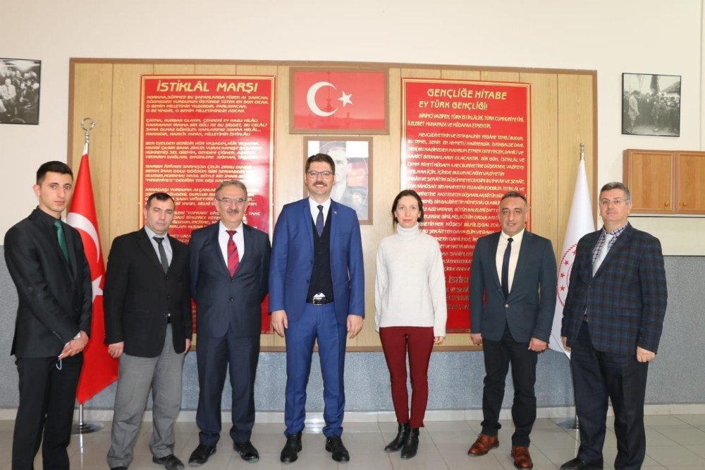 Vergi Haftası Nedeniyle Kaymakam Karaloğlu’na Ziyaret