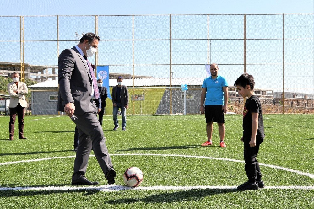 Alkü Spor Tesisi Açıldı