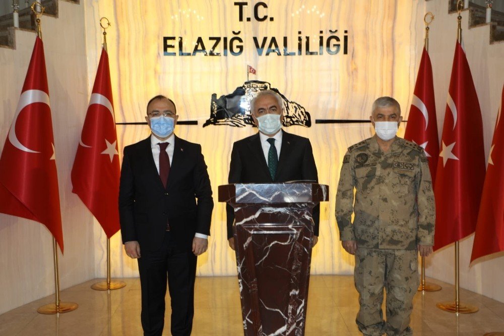 Bakan Yardımcısı Ersoy Ve Jandarma Komutanı Çetin Elazığ’da
