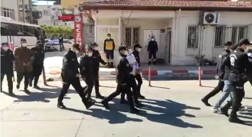 İ̇skenderun’da Silahlı Yaralamaya: 5 Gözaltı