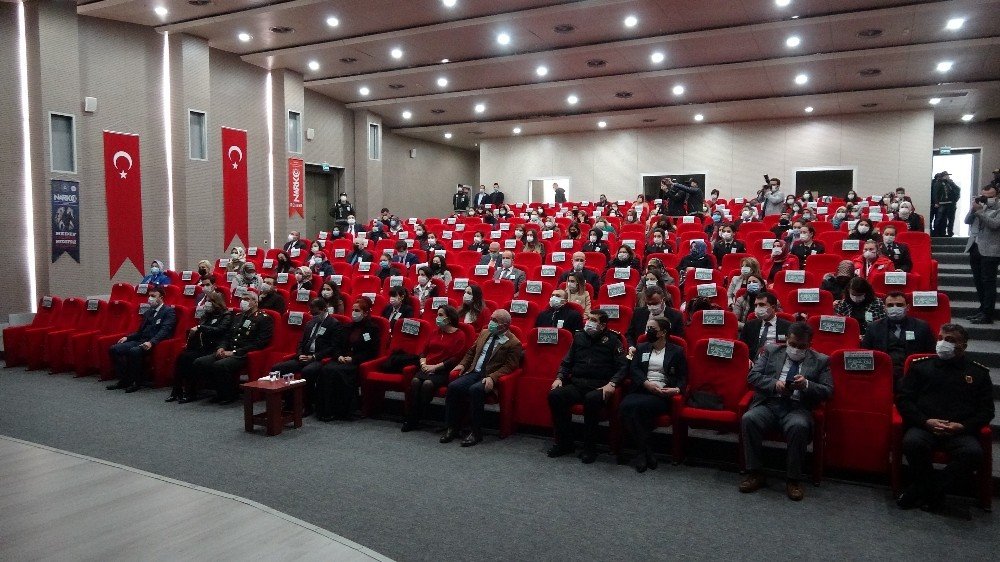 Çankırı’da ’en İ̇yi Narkotik Polisi Anne’ Tanıtıldı