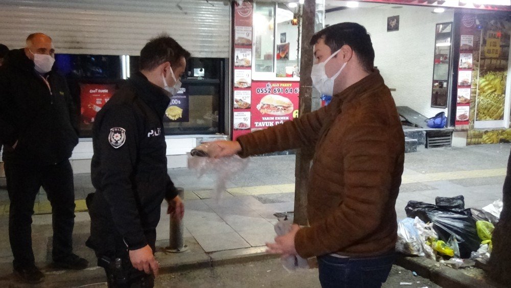 İ̇zmir’de Hurdacılar Arasında Bölge Paylaşım Kavgası Kamerada