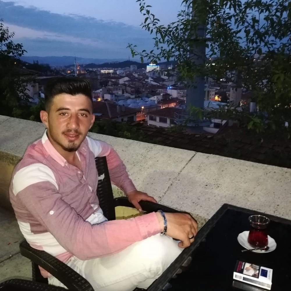 Tartıştığı Kuzenini Baltayla Öldürdü